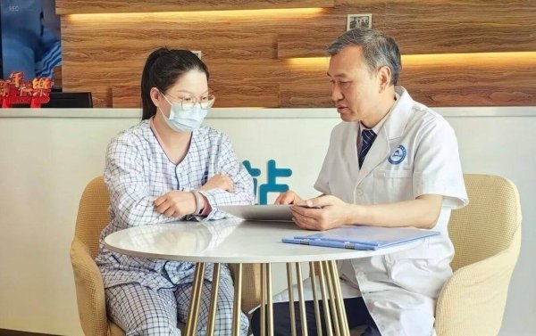 鑫创国际 “侨爱健康”微信小程序上线！开通就医绿色通道，让关爱更快抵达